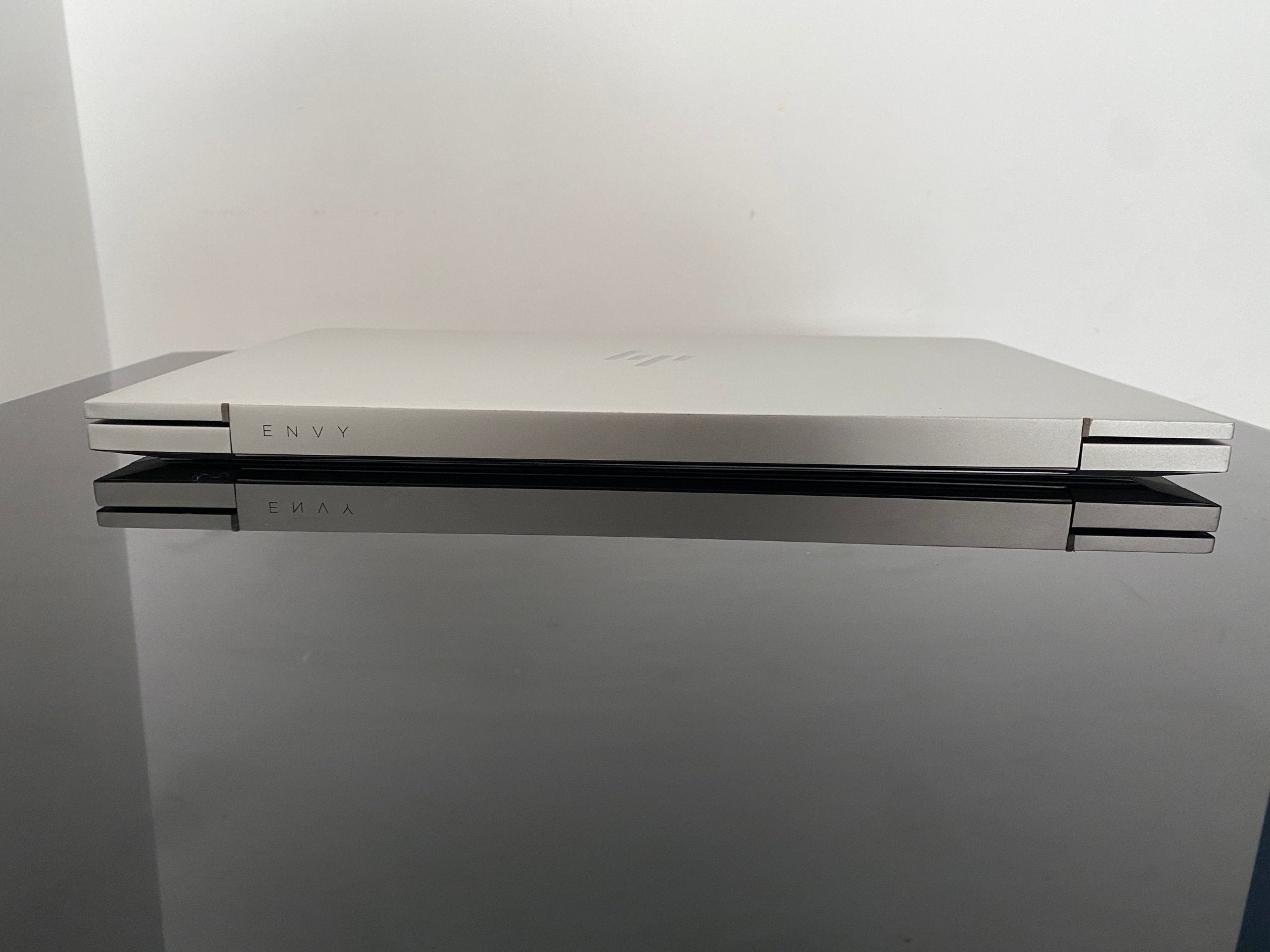 💻 HP Envy — Potencia y Elegancia en Formato Compacto - Dyna TroxDyna Trox