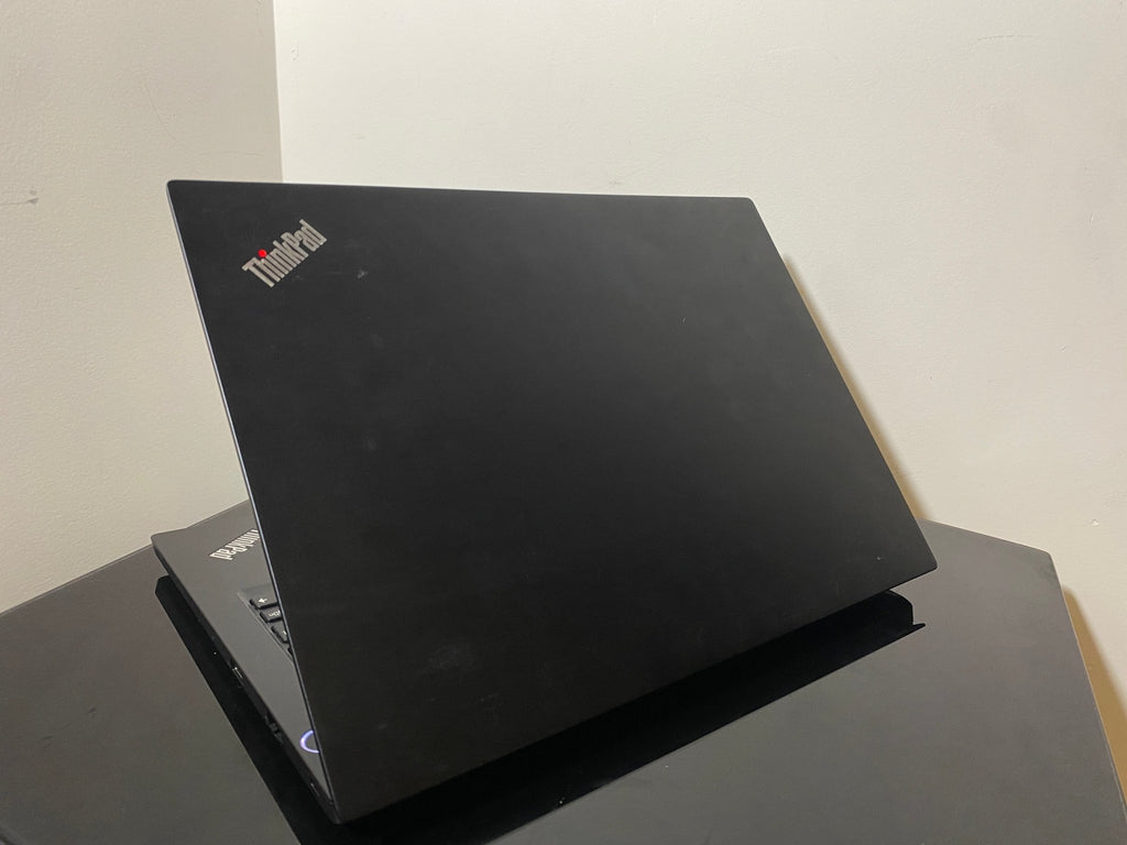 💻 Lenovo ThinkPad E14 — Rendimiento Moderno en un Diseño Compacto - Dyna TroxDyna Trox