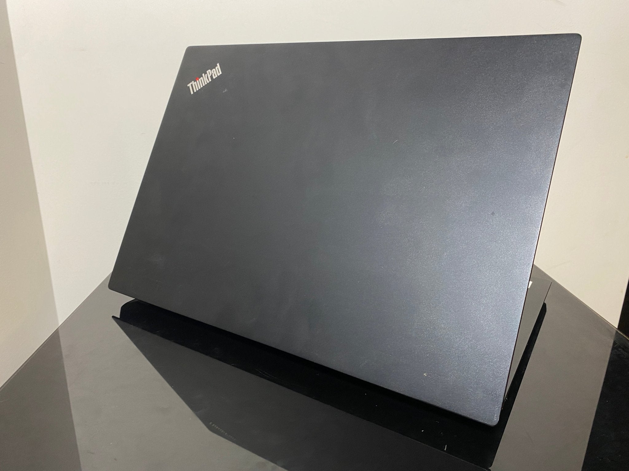 💻 Lenovo ThinkPad E14 — Rendimiento Moderno en un Diseño Compacto - Dyna TroxDyna Trox